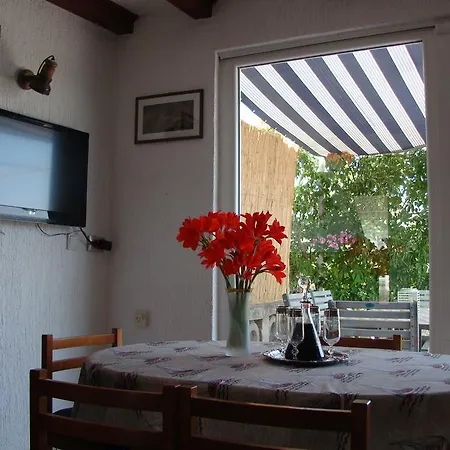 Liam Apartmán Nečujam